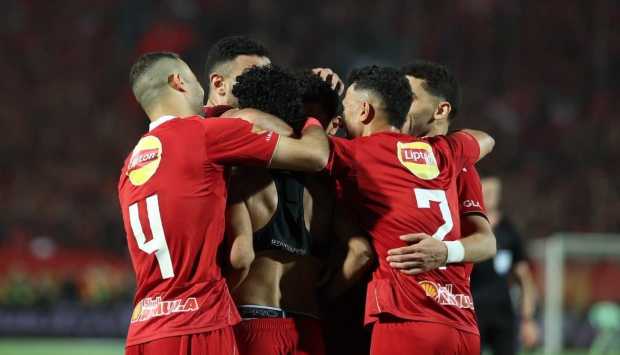 الأهلي يواصل سعيه لتدعيم خط الهجوم بالتفاوض مع ثنائي أجنبي بارز
