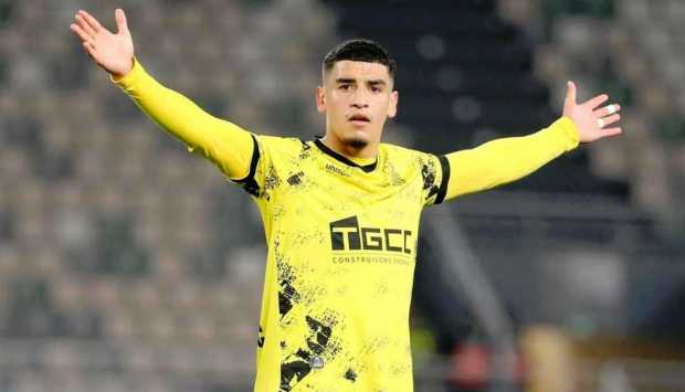 الأهلي يترقب قرار سفيان بن جديدة بشأن انتقاله من المغرب الفاسي