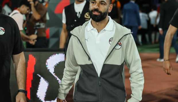مواجهة أستراليا: حسام حسن يدرس بديل محمد صلاح في تشكيلة منتخب مصر