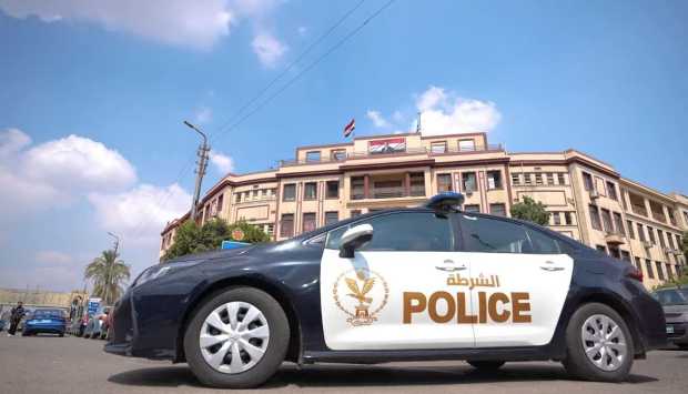 الإسماعيلية: القبض على عاطل اعتدى على سيدة بسلاح أبيض وسرق حقيبتها