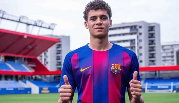 برشلونة يعلن رسميًا عن التعاقد مع حمزة عبد الكريم حتى عام 2029