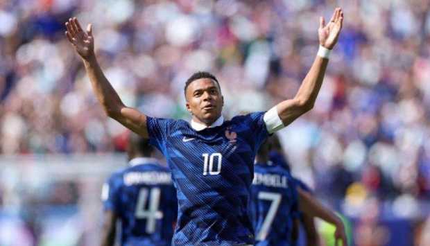 كيليان مبابي يفتتح أهداف فرنسا في شباك العراق بكأس العالم 2026