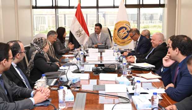 خطة جديدة لتحويل المصانع للطاقة الشمسية بقدرة 1000 ميجاوات خلال عامين