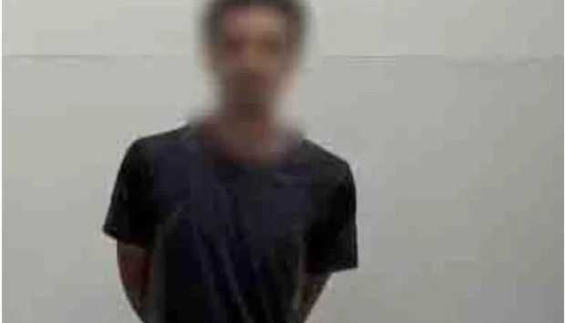 إلقاء القبض على جامع قمامة متهم بسرقة لاب توب في بني سويف