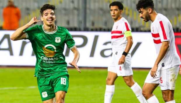 الأهلي يعيد النظر في صفقة الجزائري عبد الرحيم دغموم بسبب انقسام الآراء