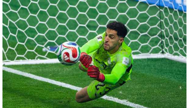 مارسيل خليفة يشيد بمصطفى شوبير بعد تصديه لركلة جزاء ميسي في كأس العالم 2026