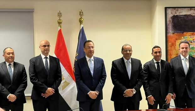 إطلاق خدمات «اطمن» و«اطمن على الآخر» تحت رعاية وزير الاتصالات لتعزيز حماية الأطفال الرقميين