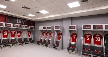 الأهلي يستعد لمواجهة شبيبة القبائل في جولة جديدة من غرفة الملابس