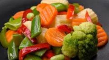 أسعار الخضار والفواكه في سوق العبور اليوم تشهد استقرار نسبي