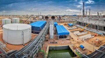 أسعار النفط تتراجع مع استئناف التحميل في ميناء نوفوروسيسك الروسي