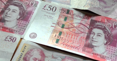 استقرار سعر الجنيه الاسترليني في بداية تعاملات اليوم الثلاثاء 18 نوفمبر 2025