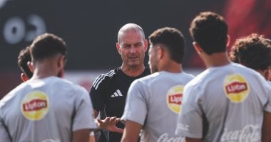 الأهلي يواصل استعداداته لمواجهة الجيش الملكي في مرانه الرئيسي