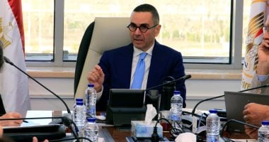 الخطيب يعلن استهداف تعظيم الصادرات ذات القيمة المضافة وتقليل عجز الميزان التجاري