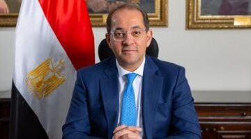 المالية تعلن تعزيز الحوار مع المستوردين ووكلاء الشحن حول منظومة