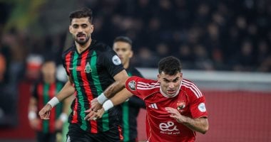 المحمودى يعلن تفاصيل تقرير مراقب مباراة الأهلى والجيش الملكى