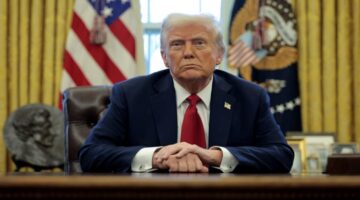 ترامب يخطط لإغلاق الأجواء فوق فنزويلا بعد تحشيدات الكاريبي