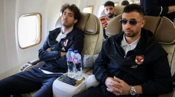 تريزيجيه وعاشور يتألقان بنظاراتهما في رحلة الأهلي إلى المغرب