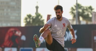 حسن مصطفى يكشف عن موهبة بن رمضان ويتوقع تألق محمد شحاتة أكثر من مروان عطية