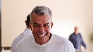 خالد مرتجي يساند الأهلي في المغرب قبل مواجهة الجيش الملكي