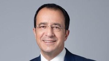 رئيس قبرص يعلن أن اتفاق ترسيم الحدود مع لبنان يعزز