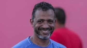 سامي قمصان يكشف تشكيل المقاولون استعدادًا لمواجهة بيراميدز في الدوري