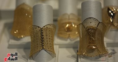سعر الذهب يسجل ارتفاع جديد مع إغلاق الصاغة وعيار 21 يتألق