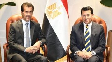 سفير قطر يوجه دعوة لوزير الرياضة لحضور كأس العرب