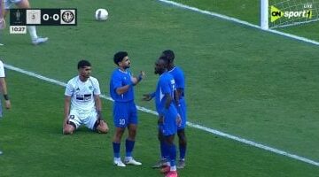 سموحة يتقدم على غزل المحلة بهدف بادجي في الشوط الأول