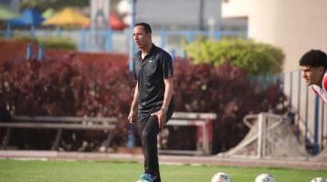 سموحة يحسم قائمة أحمد عبد العزيز لمباراة غزل المحلة في