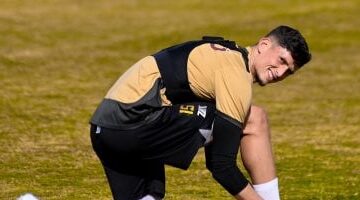 صلاح يكشف عن تكليف محاميه بفسخ عقده مع الزمالك بعد