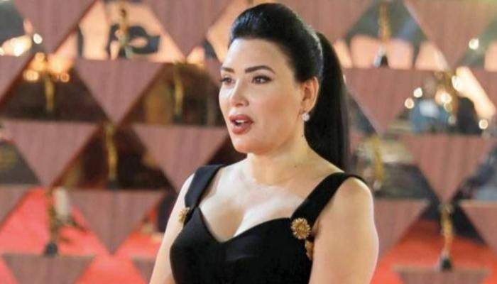 عبير صبري تتحدث عن مشكلة شقيقتها «مروة» مع دينا الشربيني