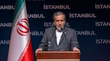 عراقجي يعلن استعداده للتفاوض مع نظيره اللبناني في دولة محايدة