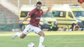 عمرو السولية يتعرض للإصابة ويغيب عن مواجهه سيراميكا وفاركو في