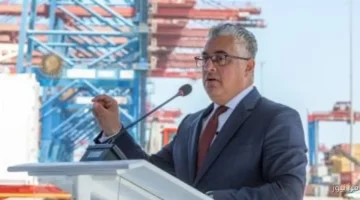 قناة السويس تحقق 21 مليار دولار استثمارات اقتصادية خلال 10