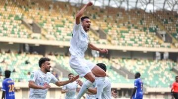 محمد هاشم يفتتح التسجيل للمصري وزيسكو يفرض التعادل في بداية