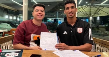 محمود فرحات يجدد تعاقده مع نادي فاركو لموسمين إضافيين