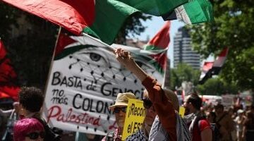 مسيرات حاشدة في 40 مدينة إسبانية تضامناً مع فلسطين في