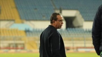 نصر أبو الحسن يعلن رفع إيقاف القيد عن الإسماعيلي مقابل