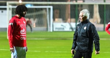 تشكيل منتخب مصر في مواجهة الكويت بأكرم توفيق والننى أساسيان وأفشة والونش على دكة البدلاء