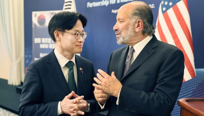 تطور إيجابي في التجارة.. أمريكا تقلل الرسوم على سيارات «كيا» و«هيونداي»