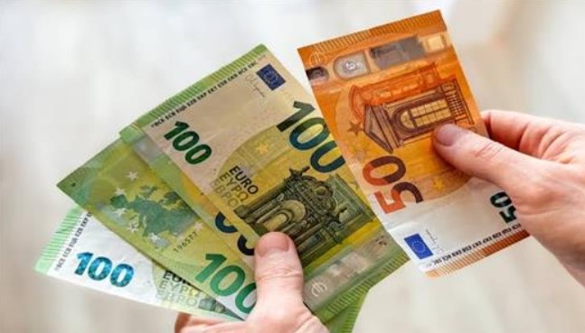 سعر اليورو اليوم مقابل الجنية المصري السبت 20 ديسمبر 2025 في البنوك والسوق السوداء