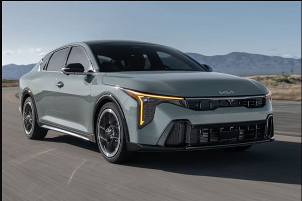 رسميــاً ولاول مره سعر ومواصفات كيا EV3 موديل 2026 في الاسواق المصرية