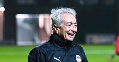 هاني والعراقي يتنافسان على قيادة دفاع الفراعنة أمام الكويت في كأس العرب