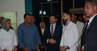 وزير الرياضة يزور المدينة الشبابية في شرم الشيخ ويشيد بتطور المنشآت الرياضية