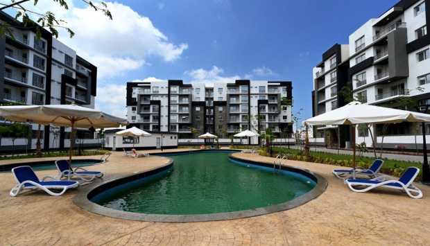 الإسكان تعلن حل مشكلة عكارة مياه البحر بعد أزمة المنصورة الجديدة