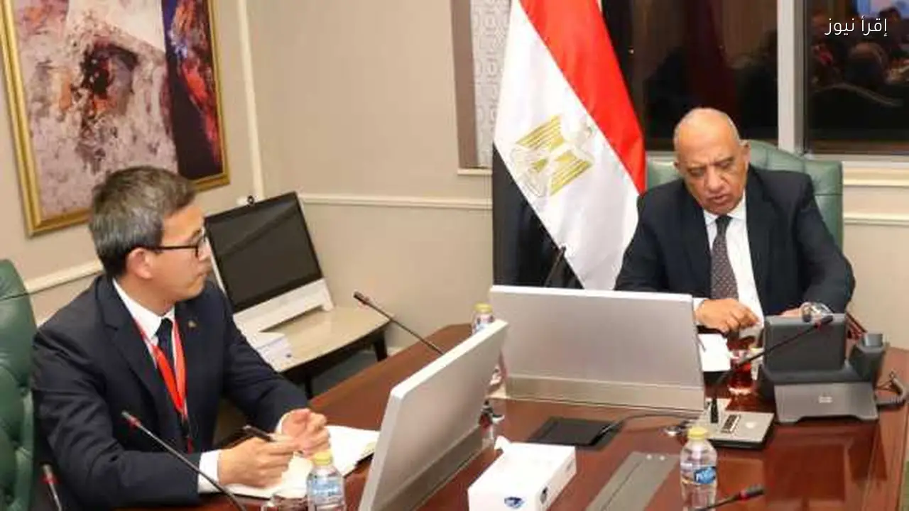 وزير الكهرباء يؤكد استعداد الوزارة لشراكات في صناعة توربينات الرياح